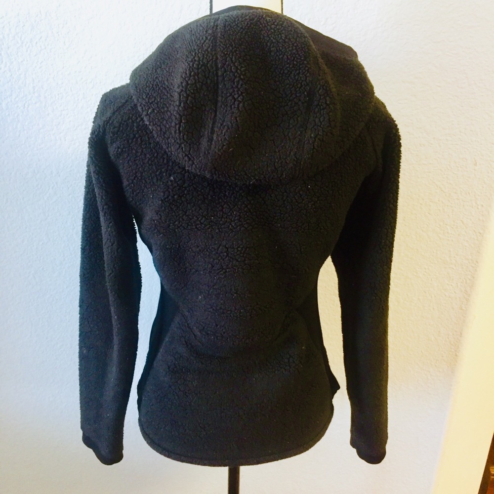 The North Face Hooded Fleece Jacket - Picture 6 of 9
